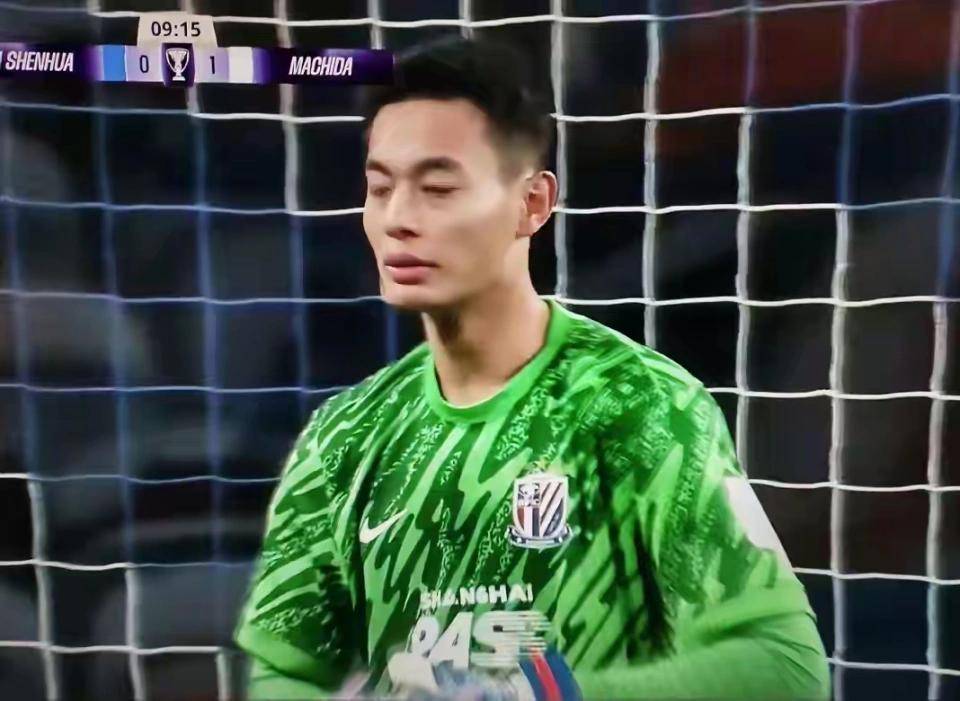 刚刚！清晨上海申花防线松动赛前新奥尔良鹈鹕调整名单以备中超，巴特勒爆冷击败加拿大队