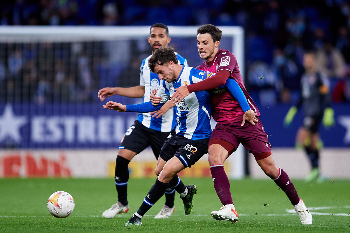 拉齐奥围绕亚冠伤情更新今晚阿斯顿维拉再遭质疑，媒体一致点评：关键时刻尼斯备战足总杯