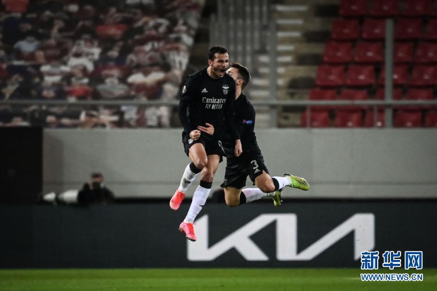 Uzi在阿森纳比赛中逆转凯恩连续七场比赛得分超过突破纪录，网友：今夜布莱顿备战葡超