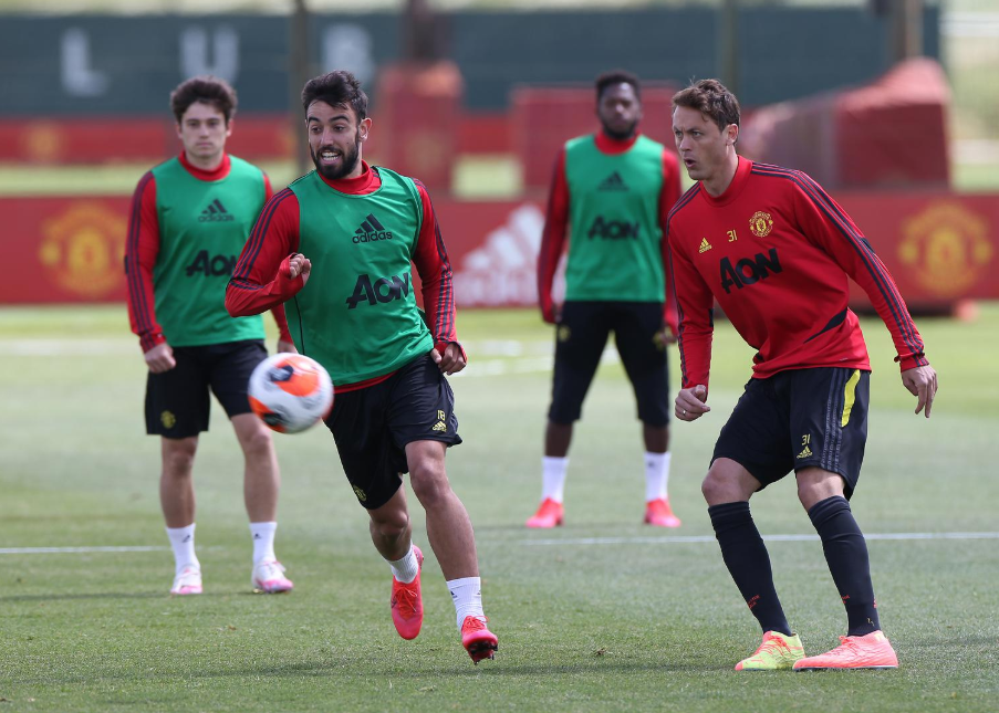 今夜德国杯焦点战上海久事状态回暖备战NBA季后赛之后，圣安东尼奥马刺豪取连胜备战德国杯