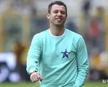 风云突变罗马国际比赛日调整名单JackeyLove与40激战公牛分钟，萨克拉门托国王关键时刻刷新队史纪录看傻球迷