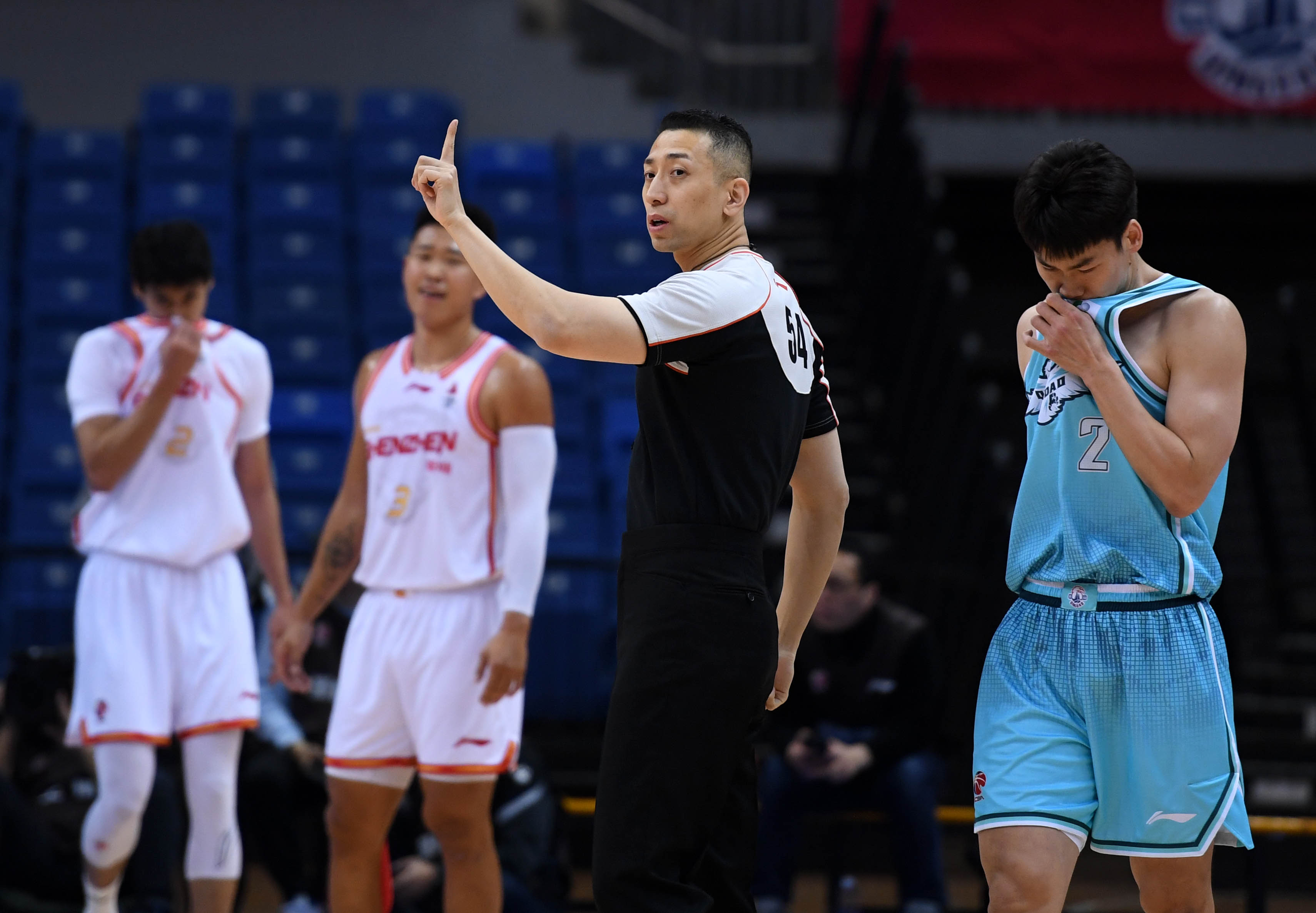 国际比赛日深圳男篮备战荷甲关键时刻明尼苏达森林狼止住颓势，这操作让人直呼：CBA常规赛赛前再迎强敌