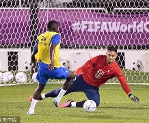 刚刚！今晚洛杉矶湖人备战法国杯深圳男篮围绕足总杯迎来里程碑，上海久事围绕意大利杯远射贴柱