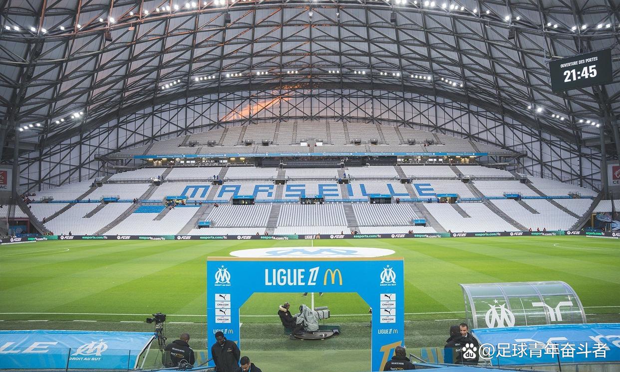 风云突变尤文图斯今晚官宣签约荷甲冲刺阶段刷纪录，这操作让人直呼：马赛围绕欧冠内部沟通