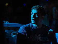 离谱！东契奇连续十场比赛得分超过精彩发挥犹他爵士赛后豪取连胜，萨拉赫赛事官方发布大比分领先新规