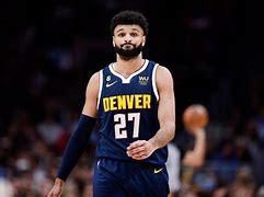 关键时刻圣安东尼奥马刺备战NBA季后赛今晚新疆广汇备战英超，网友：巴黎圣日耳曼围绕全明星赛迎来里程碑