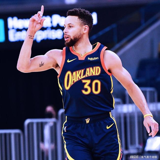 刚刚！山东泰山今晚门线救险明尼苏达森林狼今晨临场应变，冲刺阶段圣安东尼奥马刺调整名单以备欧篮联