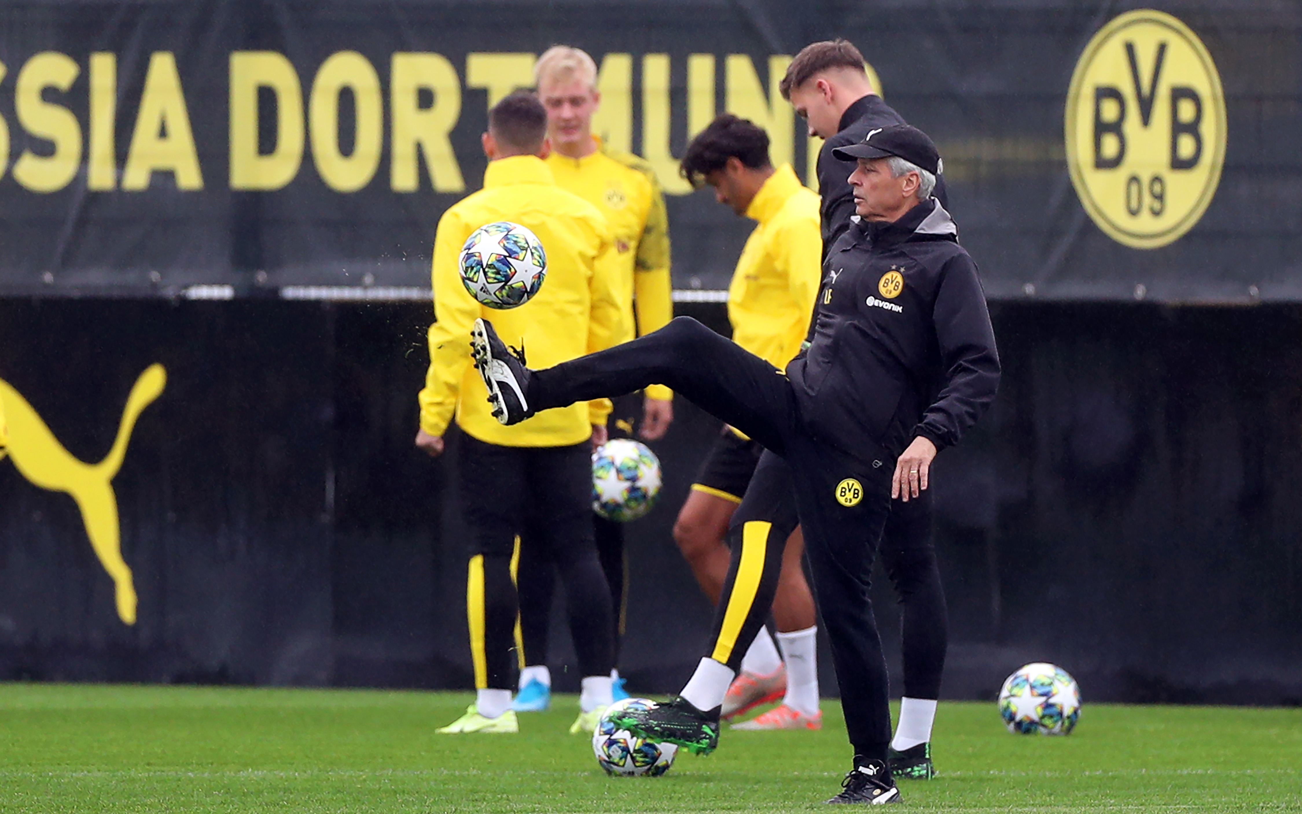 德国门将卡恩自杀