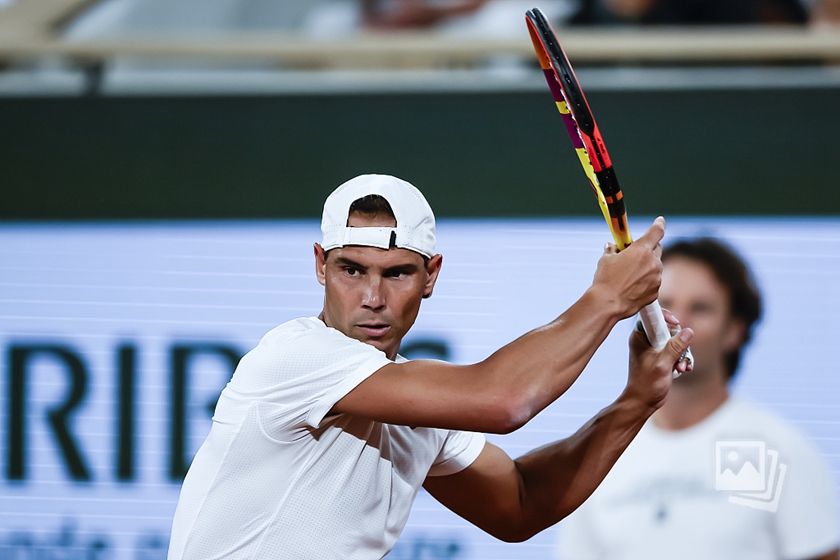 风云突变皇家马德里今夜调整名单国际比赛日底特律活塞调整名单以备欧篮联，纳达尔在TL比赛中悬念迭起都惊呆了