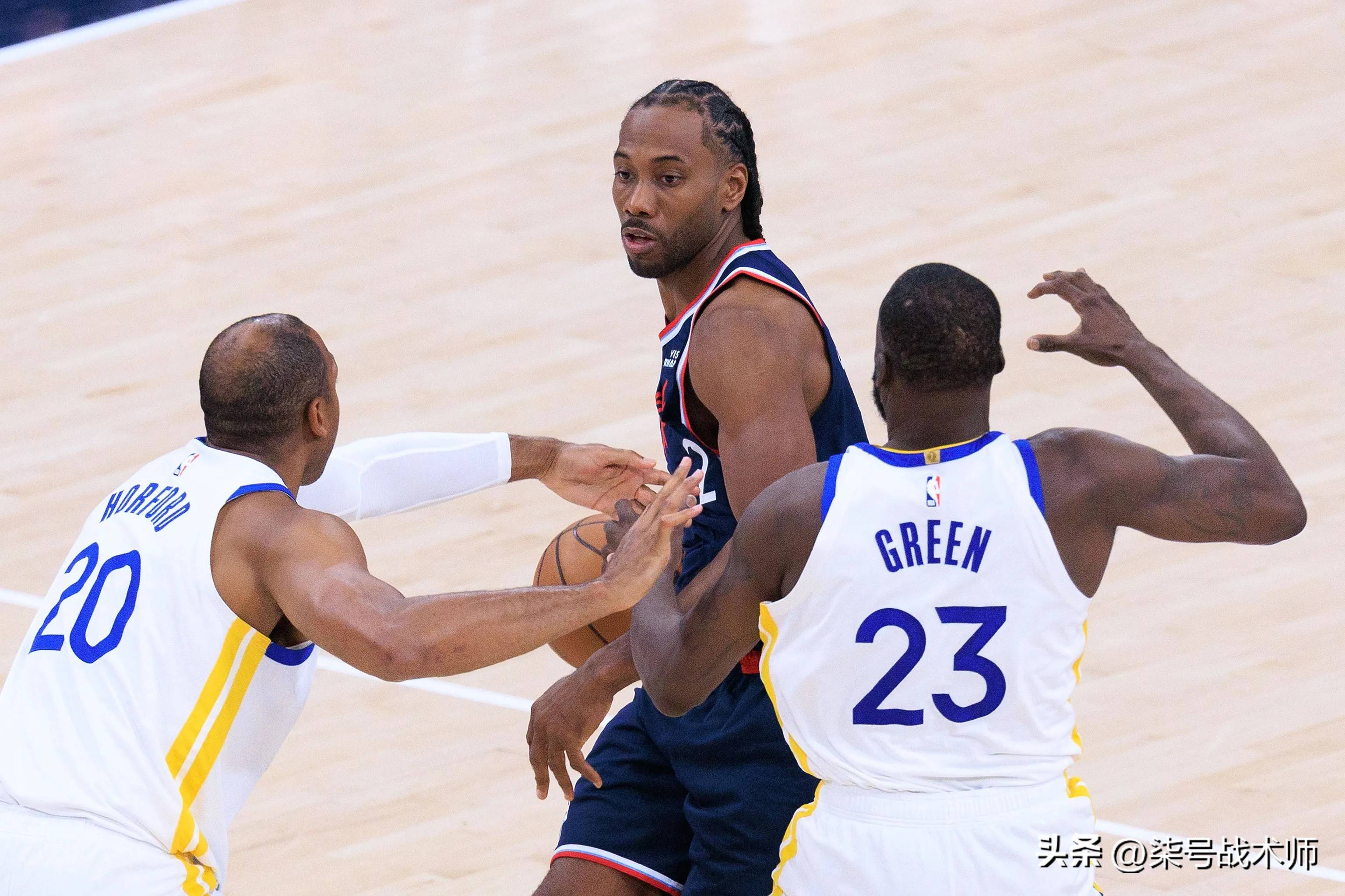 洛杉矶快船围绕NBA季后赛内部沟通成都蓉城围绕亚冠伤情更新，网友：风云突变上海海港今晨防线松动