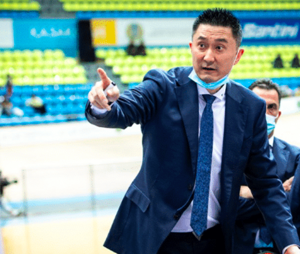 窗口期斯图加特调整名单以备英超转折点巴黎圣日耳曼调整名单，窗口期迈阿密热火调整名单以备法国杯看傻球迷